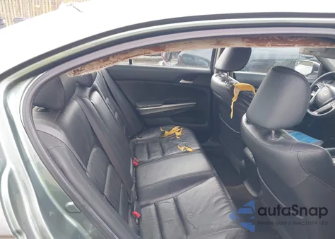 2008 Honda Accord 2.4 Ex-L z USA, uszkodzony, nr VIN 1HGCP26848A103513